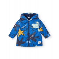 Waterproof trench coat for boys in blue with star print from the Amazing collection 