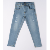 Boy's jeans with rips